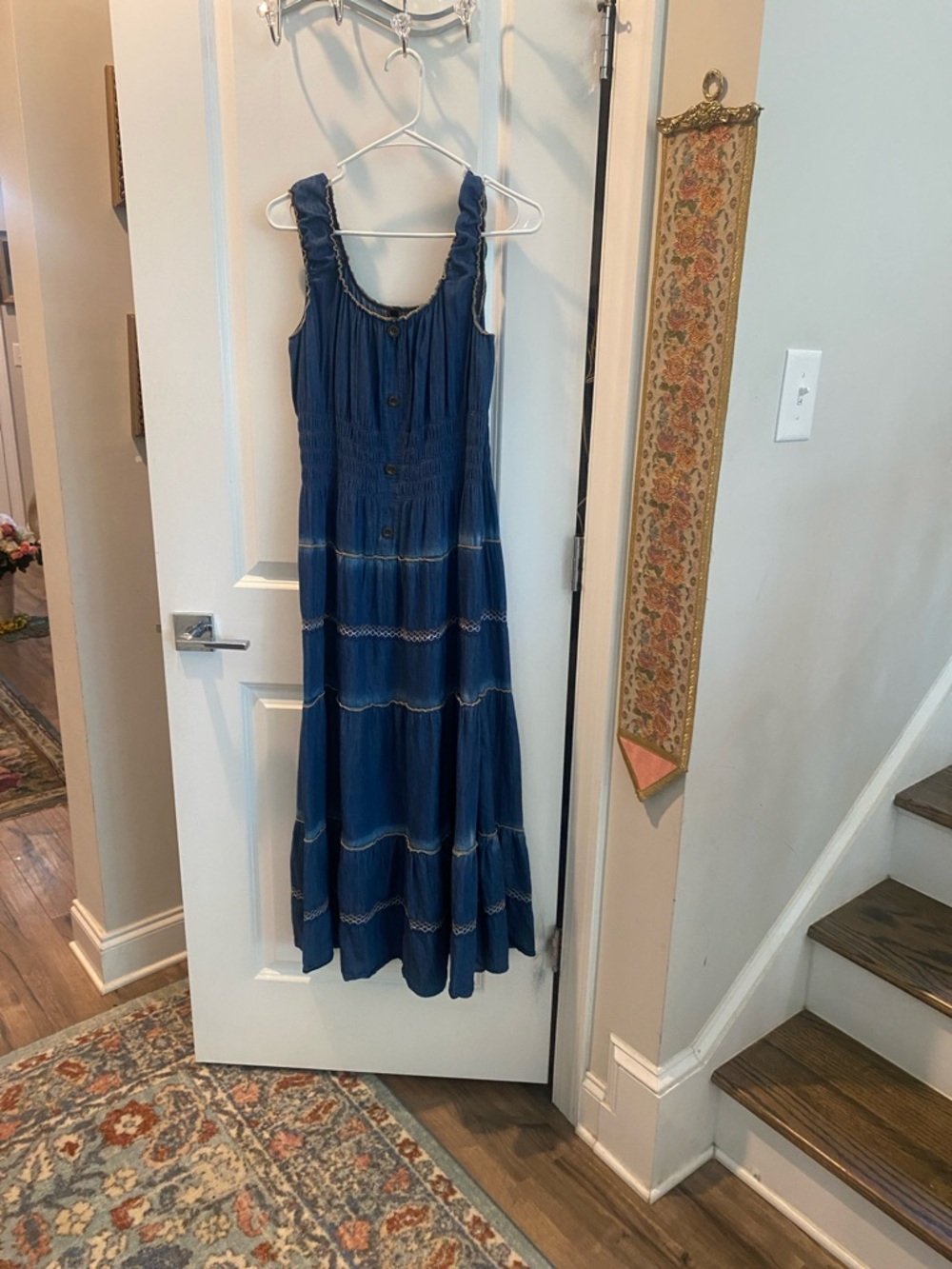 Lapis Navy Blue Tiered Sleeveless Maxi Dress